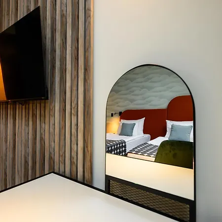Artloft Garni 4*