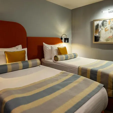 Hotel Artloft Garni
