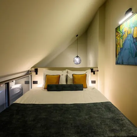 Artloft Garni Hotel 4*